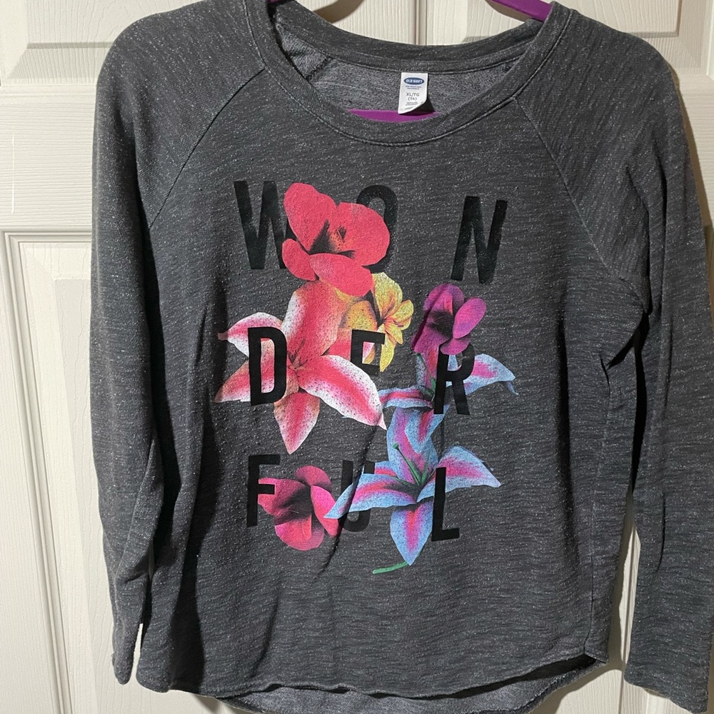 Old Navy girls light sweatshirt / heavy tee